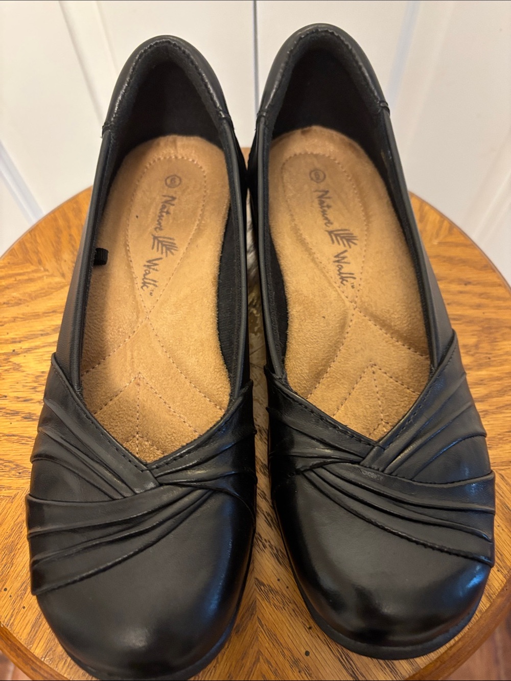 Naturalizer Black Leather Slip-On Folded Detail Flats